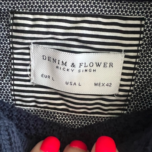 Denim and Flowers Patriotic Navy and Red Striped Waffle Knit Textured Sweater LG - Picture 4 of 4